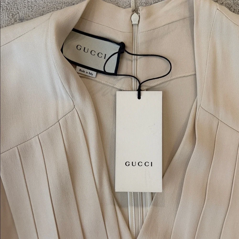 Gucci Cream Midi Dress with Belt - Picture 3 of 15